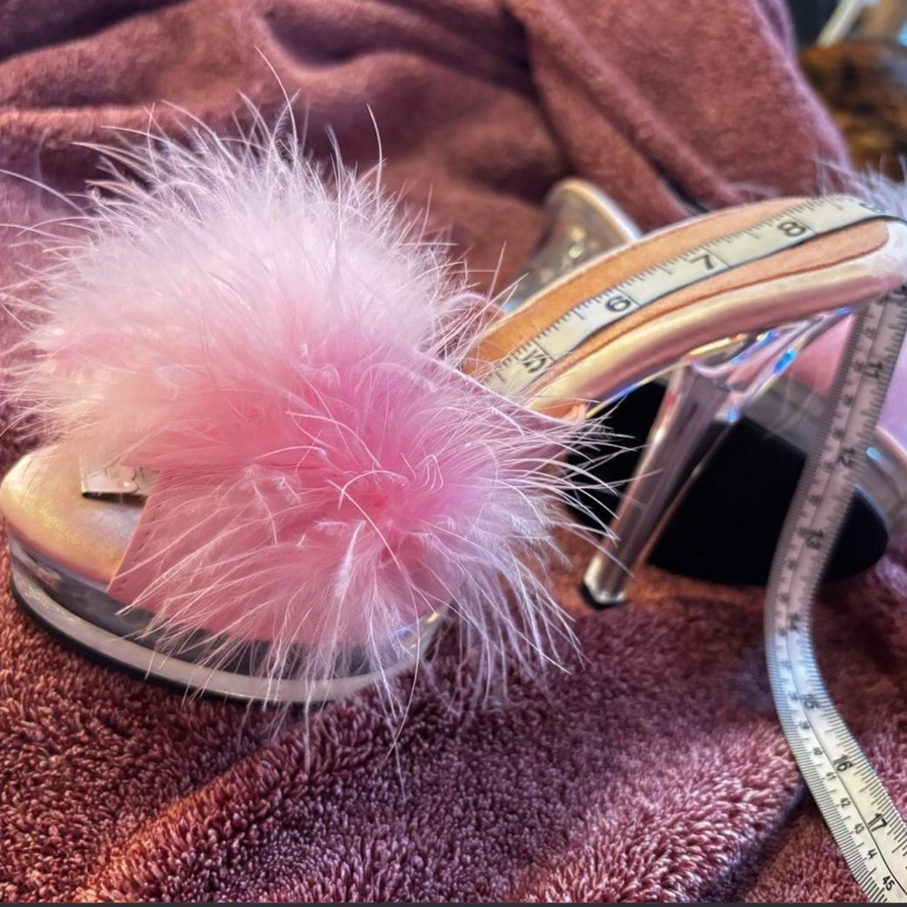 Pink Feathered Slippers - Picture 2 of 6